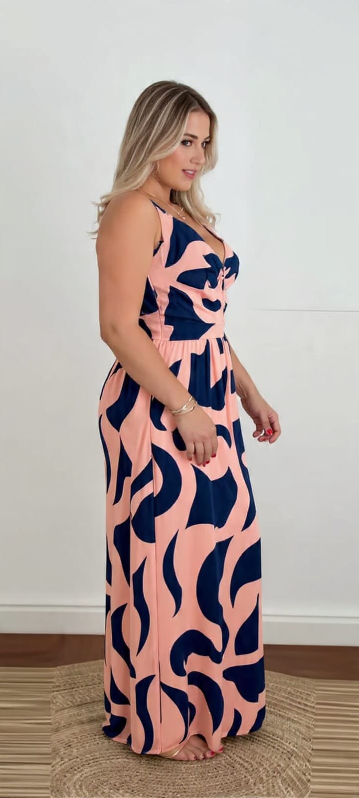 Macacão Feminino Longo Estampado Decote Drapeado Alça Fina Estilo Casual Vintage