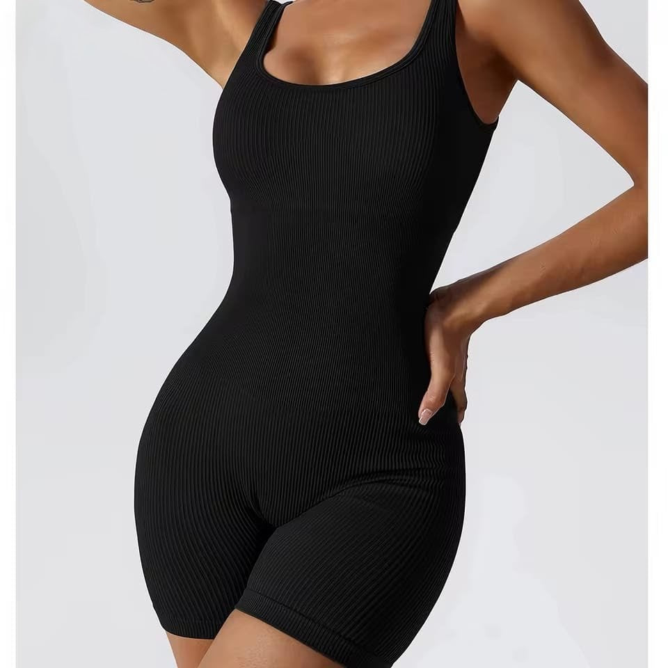 Macacão Feminino Fitness Curto para Yoga Costas Abertas Cintura Ajustada Sem Mangas