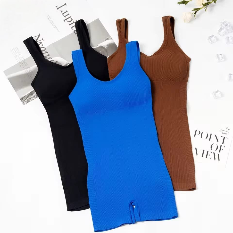 Macacão Feminino Fitness Curto para Yoga Costas Abertas Cintura Ajustada Sem Mangas